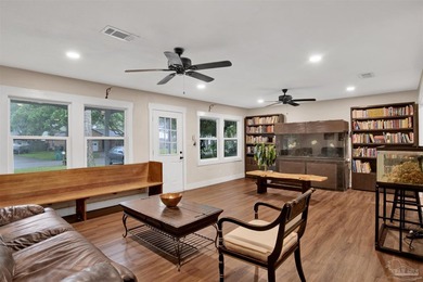 Welcome home to this spacious 3-bedroom, 2-bathroom residence - photo 5