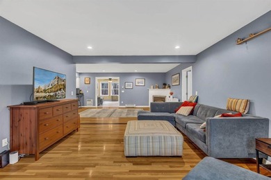 Welcome to 12 Surrey Lane -- where space, comfort, and location - photo 29