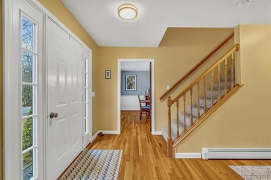 Welcome to 12 Surrey Lane -- where space, comfort, and location - photo 31