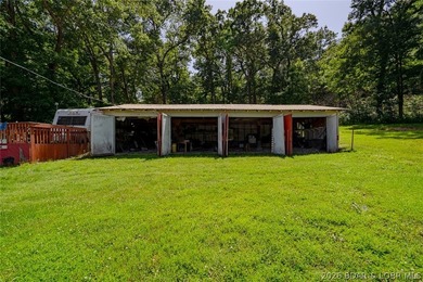 Lakefront home with Endless Potential! This 3-bedroom, 2-bath - photo 35