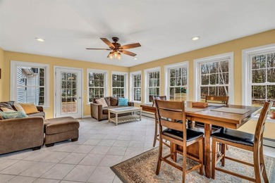 Welcome to 12 Surrey Lane -- where space, comfort, and location - photo 37