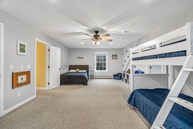 Welcome to 12 Surrey Lane -- where space, comfort, and location - photo 50