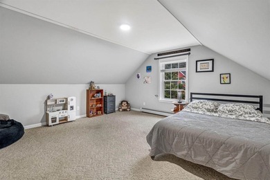 Welcome to 12 Surrey Lane -- where space, comfort, and location - photo 51