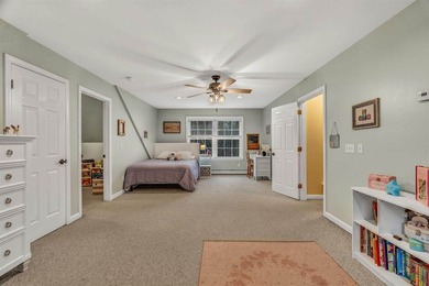 Welcome to 12 Surrey Lane -- where space, comfort, and location - photo 54