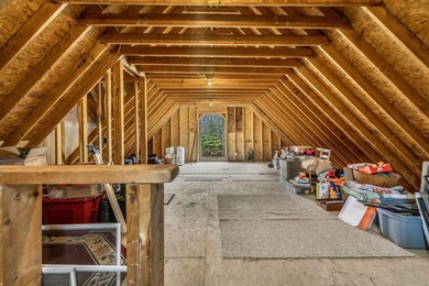Welcome to 12 Surrey Lane -- where space, comfort, and location - photo 59