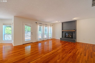 Looking for space, updates, and a location that makes everyday - photo 10
