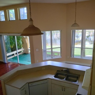 REAR OPPORTUNITY- BEAUTIFUL 2BR/2BTH , 2 STORY TOWNHOUSE - photo 11