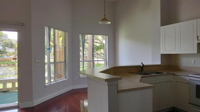 REAR OPPORTUNITY- BEAUTIFUL 2BR/2BTH , 2 STORY TOWNHOUSE - photo 16