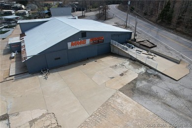 Waterfront business opportunity on Lake of the Ozarks. If you - photo 2