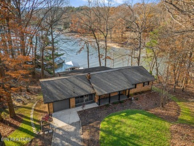 Lake Home For Sale in Spring City, Tennessee