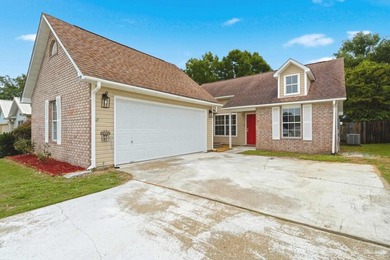 Nestled in the desirable Belle Chasse community, this 3 bedroom - photo 1