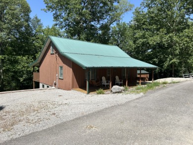 Charming waterfront home with TWO docks and big storage room - photo 1