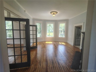 BARGAIN PRICED - MOTIVATED SELLERS! Historic Charm Meets Modern - photo 9