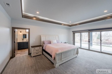 Luxury, privacy, and space come together in this extraordinary 4 - photo 10