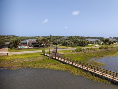 A stunning property located in a desirable waterfront community - photo 14