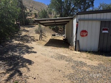 Perched on the high point of the parcel, this manufactured home - photo 15