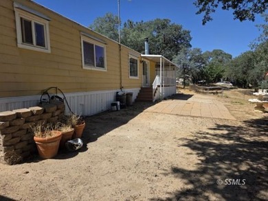 Perched on the high point of the parcel, this manufactured home - photo 19
