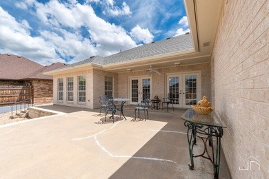 Welcome to this beautiful home that effortlessly combines