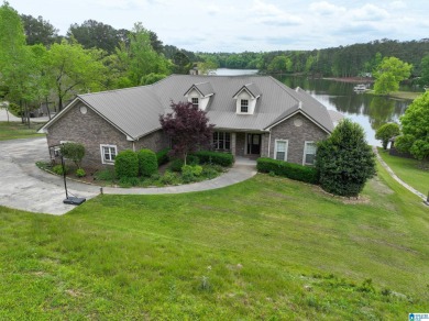Custom, Well-built, one of a kind rare find with almost 2 ac - photo 51