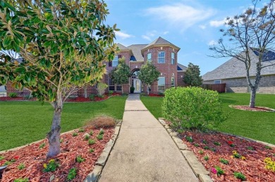 Lake Texoma Home Active Under Con in Pottsboro Texas