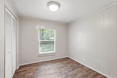 Come see this beautifully remodeled 2-bedroom manufactured home - photo 22
