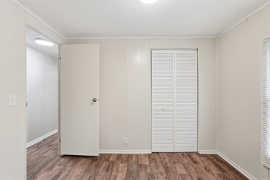 Come see this beautifully remodeled 2-bedroom manufactured home - photo 23