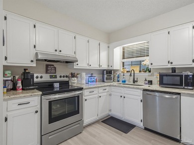Looking for the perfect place to call home in Pensacola? This - photo 8