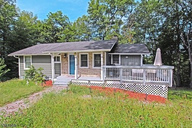 Heritage Lake Home Sale Pending in Hardyston New Jersey