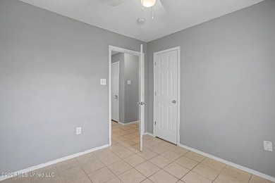 Don't miss out on this charming 3-bedroom, 1-bath home located - photo 11