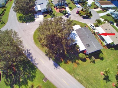 Savanna Club corner lot gem offering relaxed 55+ living. Enjoy - photo 19