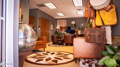 Exceptional opportunity to own a premier 10,050 square foot - photo 22