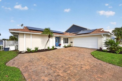 Price Improved - Your Florida Waterfront Lifestyle Starts Here! - photo 2