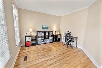 Welcome to this beautifully maintained traditional home in - photo 6