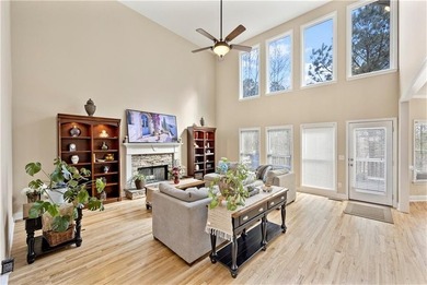 Welcome to this beautifully maintained traditional home in - photo 7