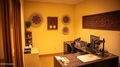 Exceptional opportunity to own a premier 10,050 square foot - photo 28