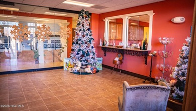 Exceptional opportunity to own a premier 10,050 square foot - photo 35