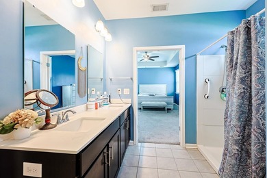Welcome to this beautifully maintained 4 bedroom, 3.5 bath - photo 13