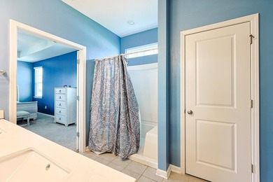 Welcome to this beautifully maintained 4 bedroom, 3.5 bath - photo 14