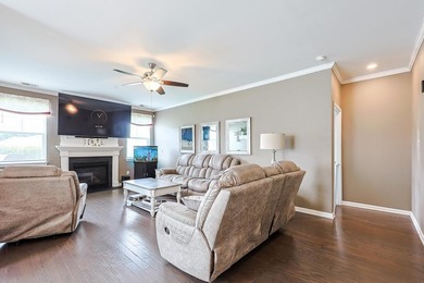 Welcome to this beautifully maintained 4 bedroom, 3.5 bath - photo 17