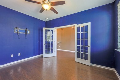 Welcome to this beautifully maintained 4 bedroom, 3.5 bath - photo 19