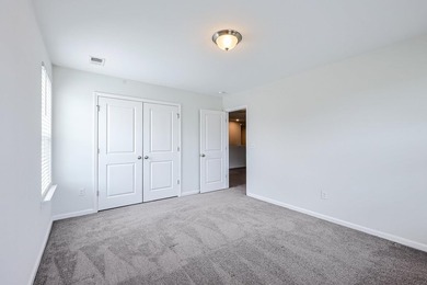 Welcome to this beautifully maintained 4 bedroom, 3.5 bath - photo 31