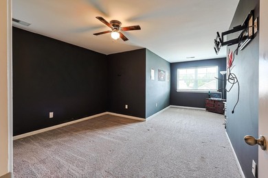 Welcome to this beautifully maintained 4 bedroom, 3.5 bath - photo 42
