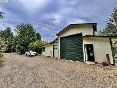 This custom 2 story ranch style home brings together comfort - photo 44