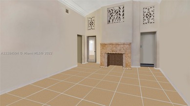 Exceptional opportunity to buy this mid century 3 bed & 2 bath - photo 8