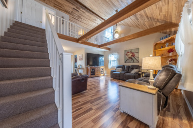 Charming waterfront home with TWO docks and big storage room - photo 4
