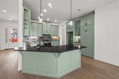 Priced well below appraised value, this home lets buyers walk in - photo 11