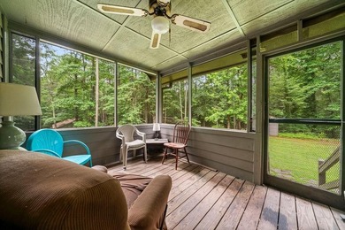Escape to privacy and convenience with this charming 3-bedroom - photo 11