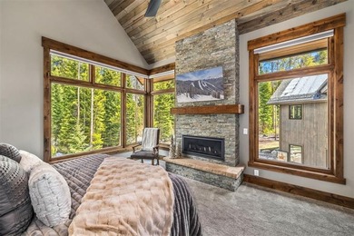 This recently completed and exceptional custom-built home in - photo 15