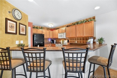 Lake days are easy from this 3-bedroom, 2-bath condo at Bristol - photo 6