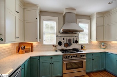 Welcome to this impressive Mike Anderson custom home located in - photo 17